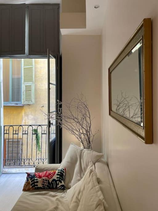 Luxury Apartment In The Heart Of Old Town Nice. Exterior photo