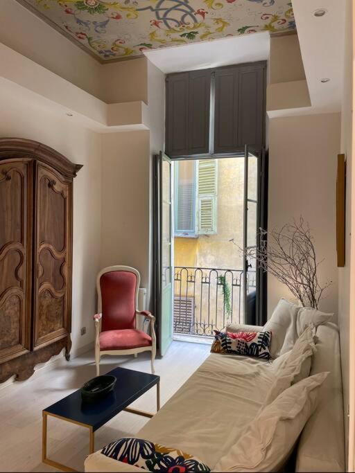 Luxury Apartment In The Heart Of Old Town Nice. Exterior photo