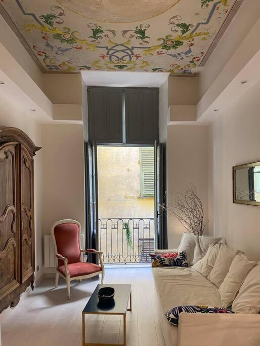Luxury Apartment In The Heart Of Old Town Nice. Exterior photo